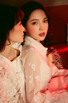 军舰上的女兵